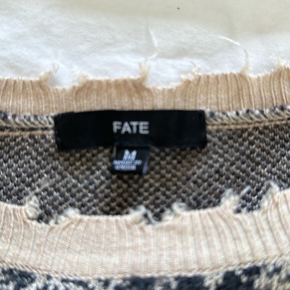 Fate Distressed Snakeskin Print Sweater, M - Picture 8 of 9